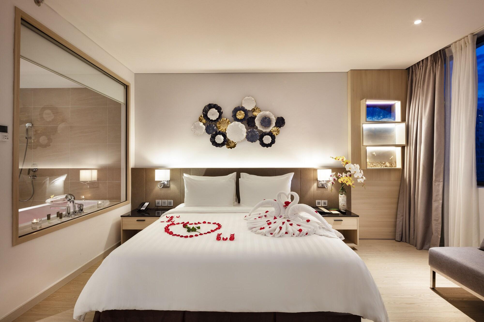 Dqua Hotel Να Τρανγκ Εξωτερικό φωτογραφία
