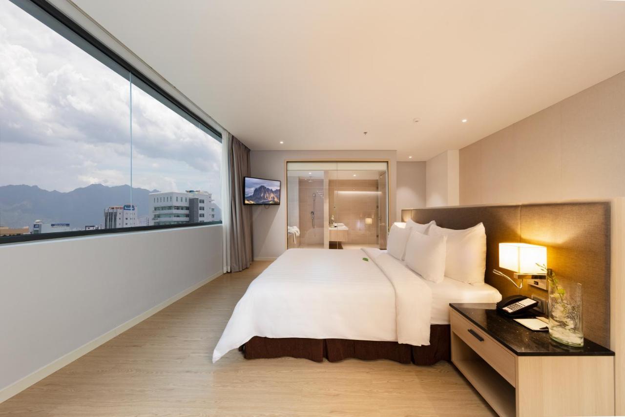 Dqua Hotel Να Τρανγκ Εξωτερικό φωτογραφία