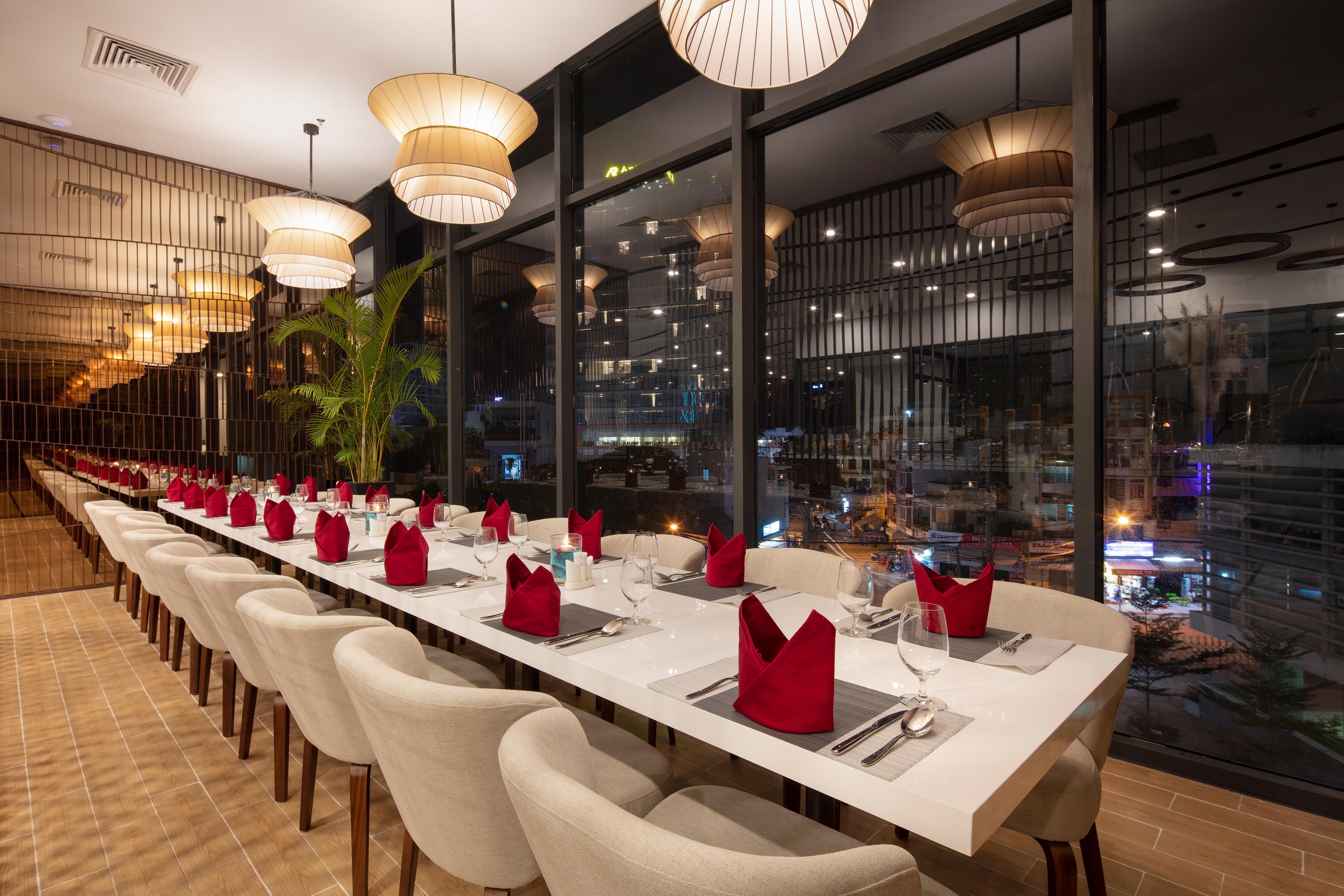 Dqua Hotel Να Τρανγκ Εξωτερικό φωτογραφία